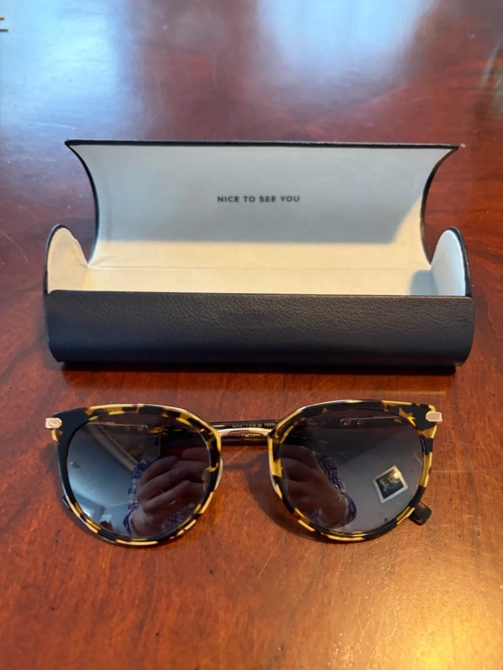 Warby Parker women’s Sunglasses - Picture 2 of 5